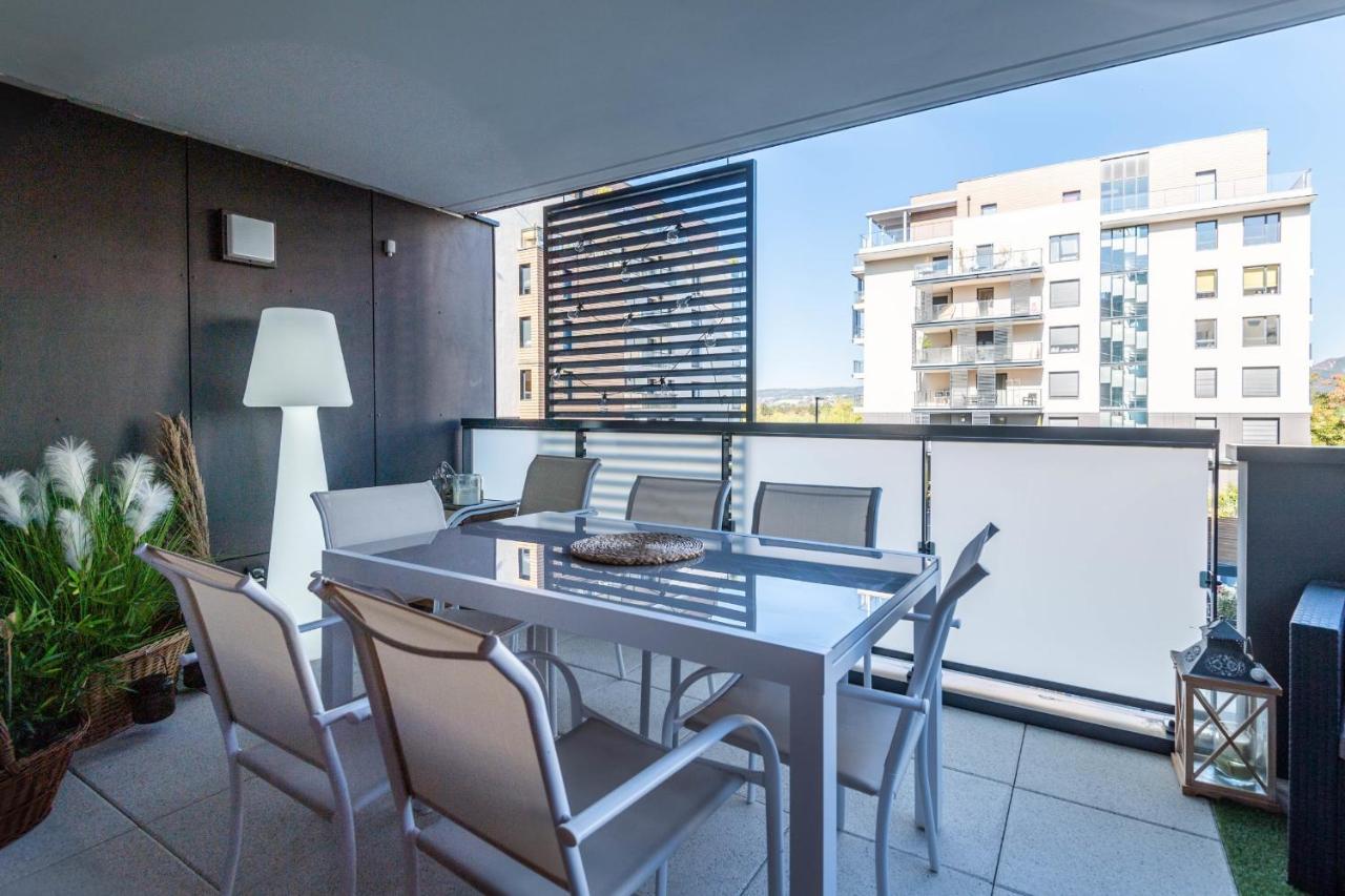 Vire Moulin Furnished Flat Apartamento Annecy Exterior foto